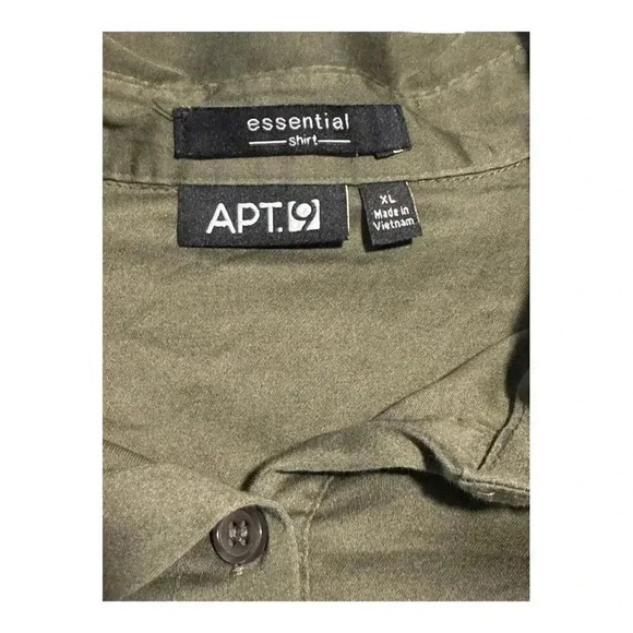 Apt. 9 women’s size XL‎ green button down roll sleeve shirt - Picture 4 of 6